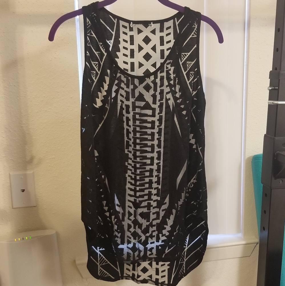 Geometric Print Tank Top